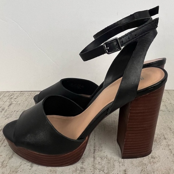 BLEECKER & BOND Sienna Leather Heels Black Size 7.5 Stacked Heel - Picture 8 of 16